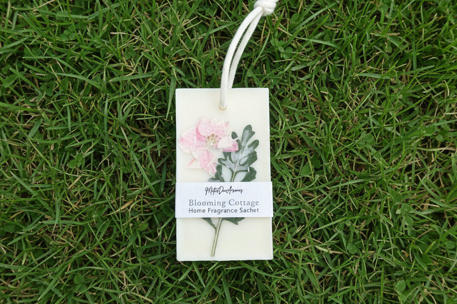 Scented Wax Sachets | Blooming Cottage and Moonflower Nectar 2”W x 3.5” H Our Lady Star of Sea